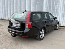 Volvo V50 Facelift SUMMUM 1.6 D2 84кВт, В РАССРОЧКУ