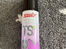 Erinevad Swix suusamäärded ja tarvikud