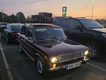 Эффектная отреставрированная Лада 2106