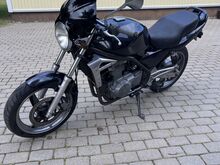Kawasaki ER-500 97