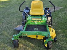 Murutraktor John Deere Z225