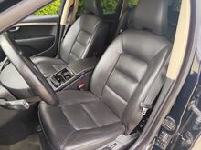 Volvo V70 Momentum D5 136KW
