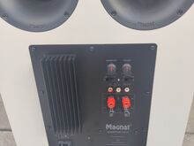 Magnat Quantum Sub 731 A  aktiiv subwoofer