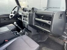 2008 Land Rover Defender 110 TD4 SVX