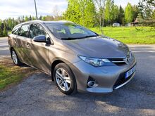 TOYOTA AURIS 1,6