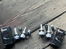 Lähi -ja kaugtulede komplekt