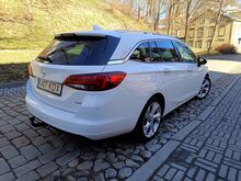 Опель Astra Sports Tourer+ 1.6 81 кВт