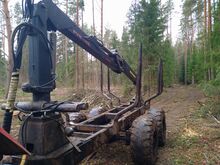 Metsakäru Palms 840 tõstuki ja Ural sildadega
