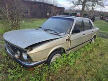 BMW E28 520i 1983