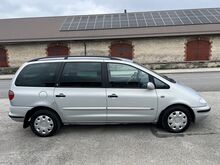 Ford Galaxy Ghia  2,0 107kw, 6 KOHTA
