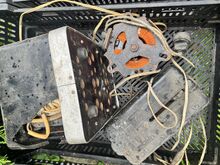 Erinevad vanad trafod ja elektriseadmed