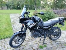Triumph 885i / 63450 km / 61 kw. / kohvrid