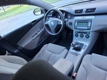 Volkswagen Passat 1.9td 77kw.