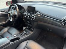 Mercedes-Benz B 200 1.8 100kW 2012a