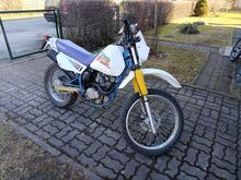 Suzuki dr 125