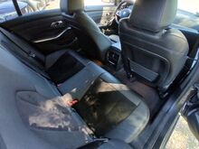 BMW 330e M-pakett  2022