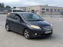 Honda FR-V