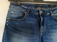 Женские джинсы Guess
