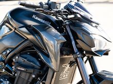 Kawasaki Z 900 R4 92кВт Akrapovic, Carbon, Tailtidy