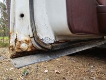 MERCEDES-BENZ 240 D (W123)