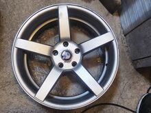 19bmw valuveljed 5x120 72.6