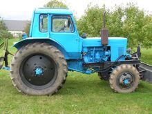 Traktor MTZ82