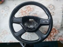 Skoda Octavia nahkrool