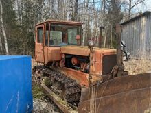 Müüa linttraktor dt75