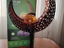 Dekoratiivne lamp päikesepatareidel