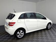 Mercedes-Benz B 170