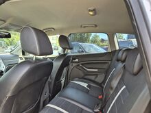 Ford Kuga 2.0 103kW 4x4 atm