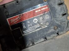 Milwaukee 12ah aku