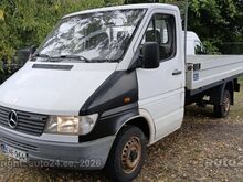 Mercedes-Benz 208D