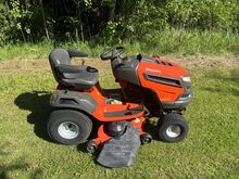 Murutraktor Husqvarna YTH24V48