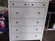 Hemnes kummut (IKEA)