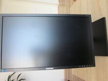 Монитор Samsung S24E650PL