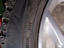 Pirelli naelad.