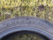 Suverehvid 235/45 R19. Goodyear 3tk.