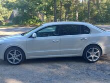 Škoda Superb (reg. tasu makstud)