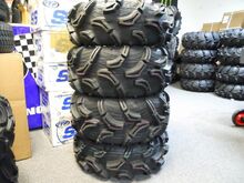 ATV rehvid Maxxis Zilla 27x9-12 ja 27x11-12