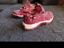 Salomon.  ( 36 )