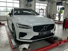 VOLVO V60 T6 AWD R-DESIGN RECHARGE AWD