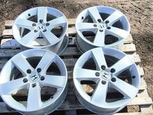 Honda orig valuveljed 16" 5x114,3