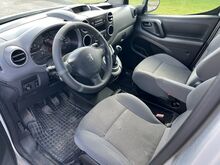 Peugeot Partner 1,6 HDi 55кВт ДЛИННЫЙ КУЗОВ С ПЕРЕГОРОДКОЙ