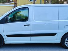 Peugeot Expert L2H1 Camper 2.0 R4 HDI 94кВт 2013 г.