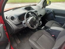 Renault Kangoo (reg tasu tasutud)