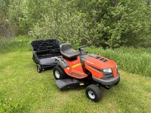 Murutraktor Husqvarna LT151 lehekogujaga