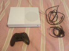 Xbox One S All Digital 1TB + pult