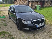 ŚKODA SUPERB 2,0 103 KW DIISEL AUTOMAAT