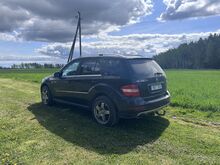 Mercedes-Benz ML320